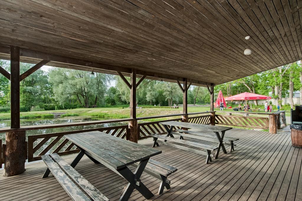 Veskisilla Hotel Türi Kültér fotó