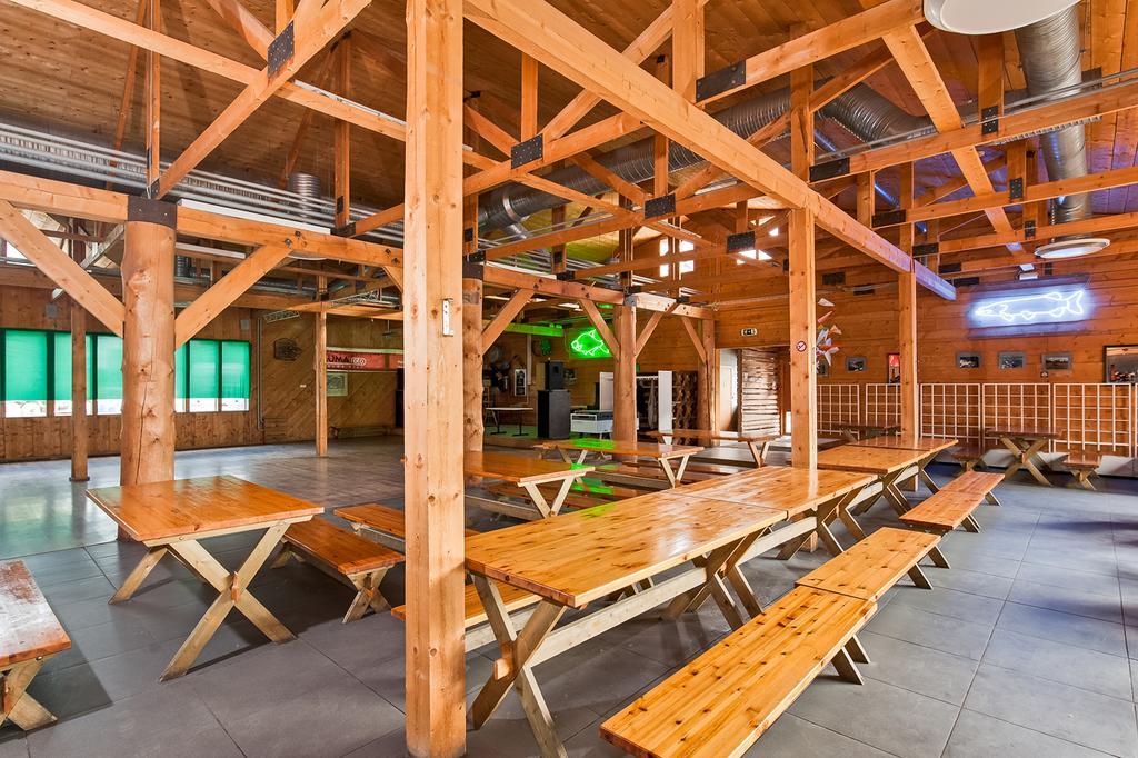 Veskisilla Hotel Türi Kültér fotó