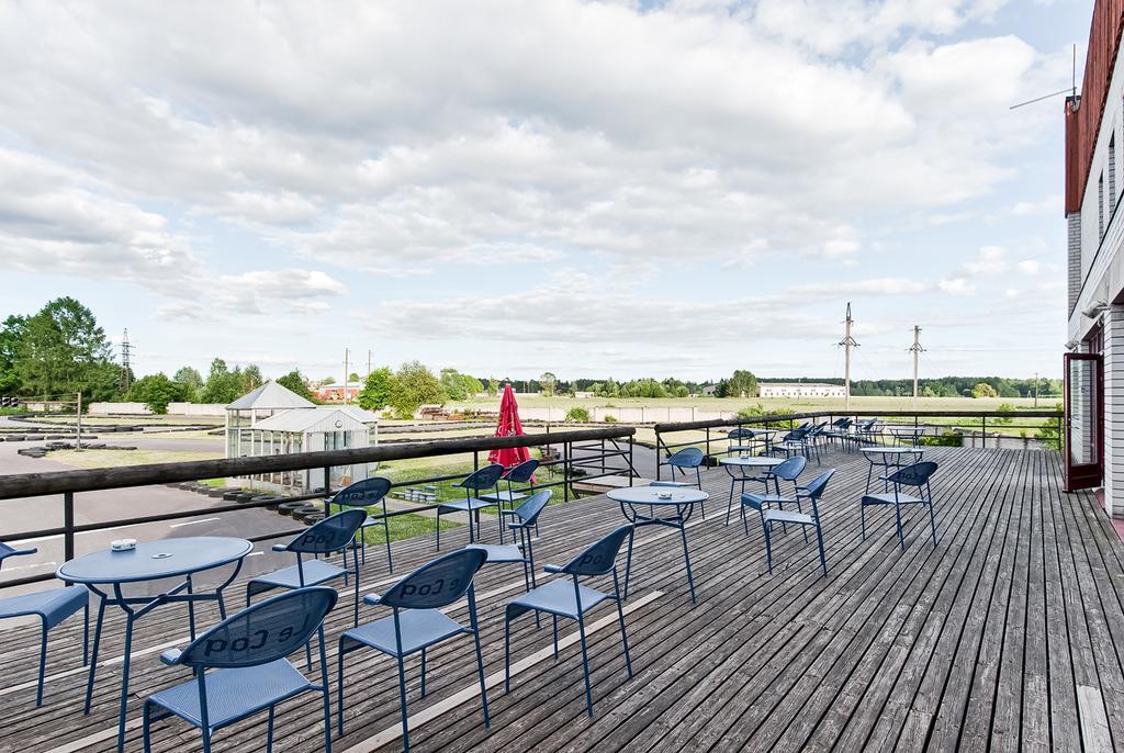 Veskisilla Hotel Türi Kültér fotó