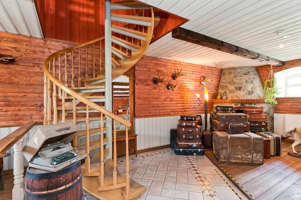 Veskisilla Hotel Türi Kültér fotó
