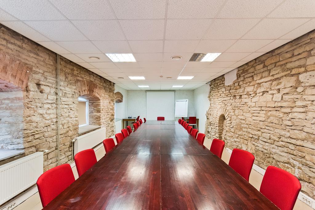 Veskisilla Hotel Türi Kültér fotó