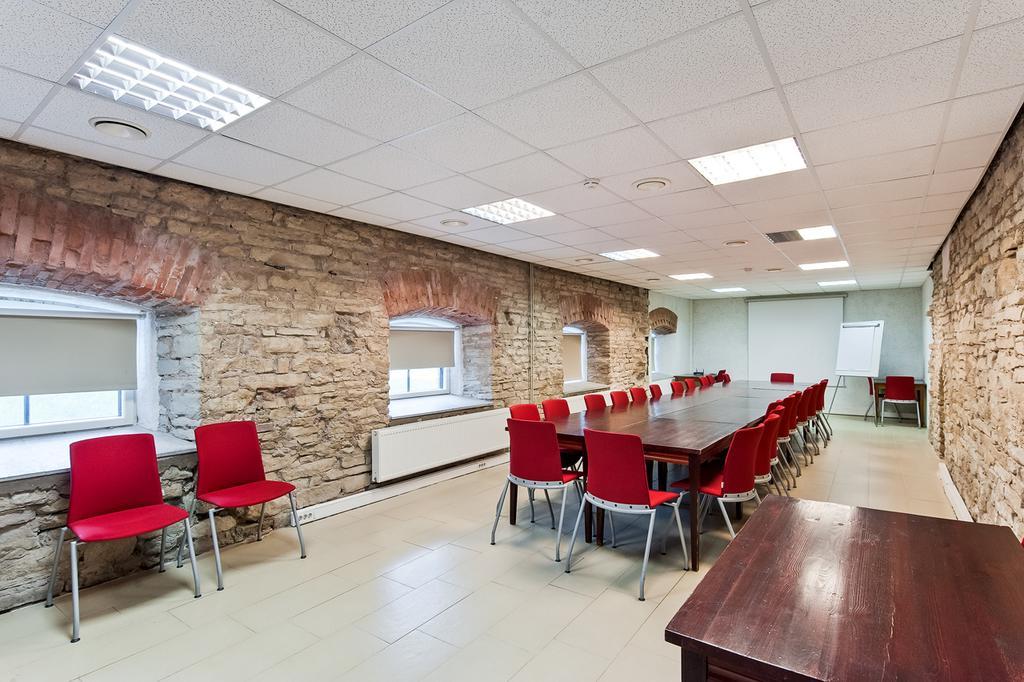 Veskisilla Hotel Türi Kültér fotó