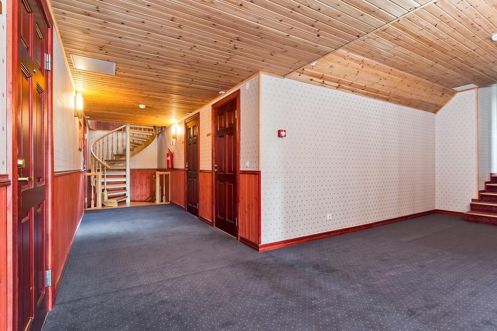 Veskisilla Hotel Türi Kültér fotó