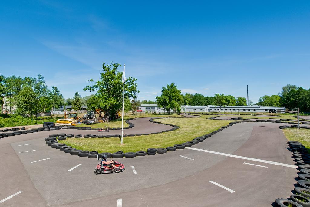 Veskisilla Hotel Türi Kültér fotó