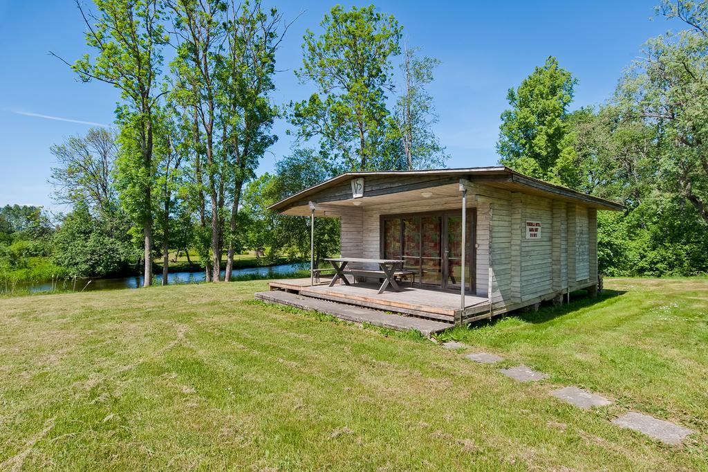 Veskisilla Hotel Türi Kültér fotó