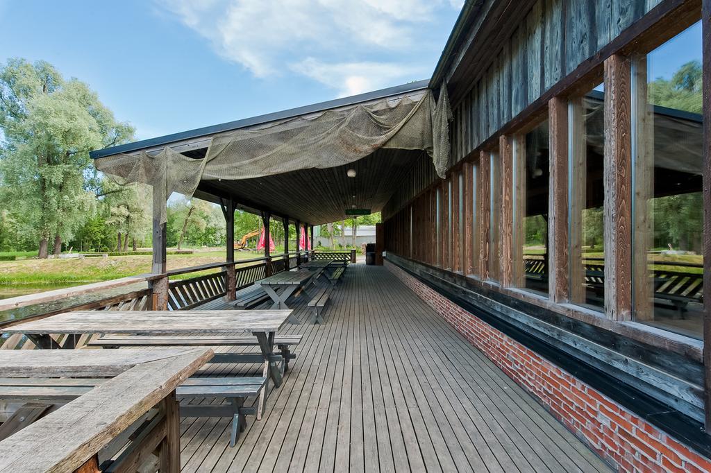Veskisilla Hotel Türi Kültér fotó